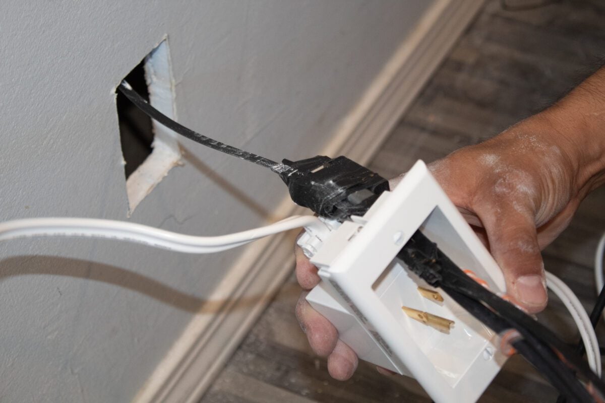 How To Hide Your TV Wires in the Wall : HelloTech How
